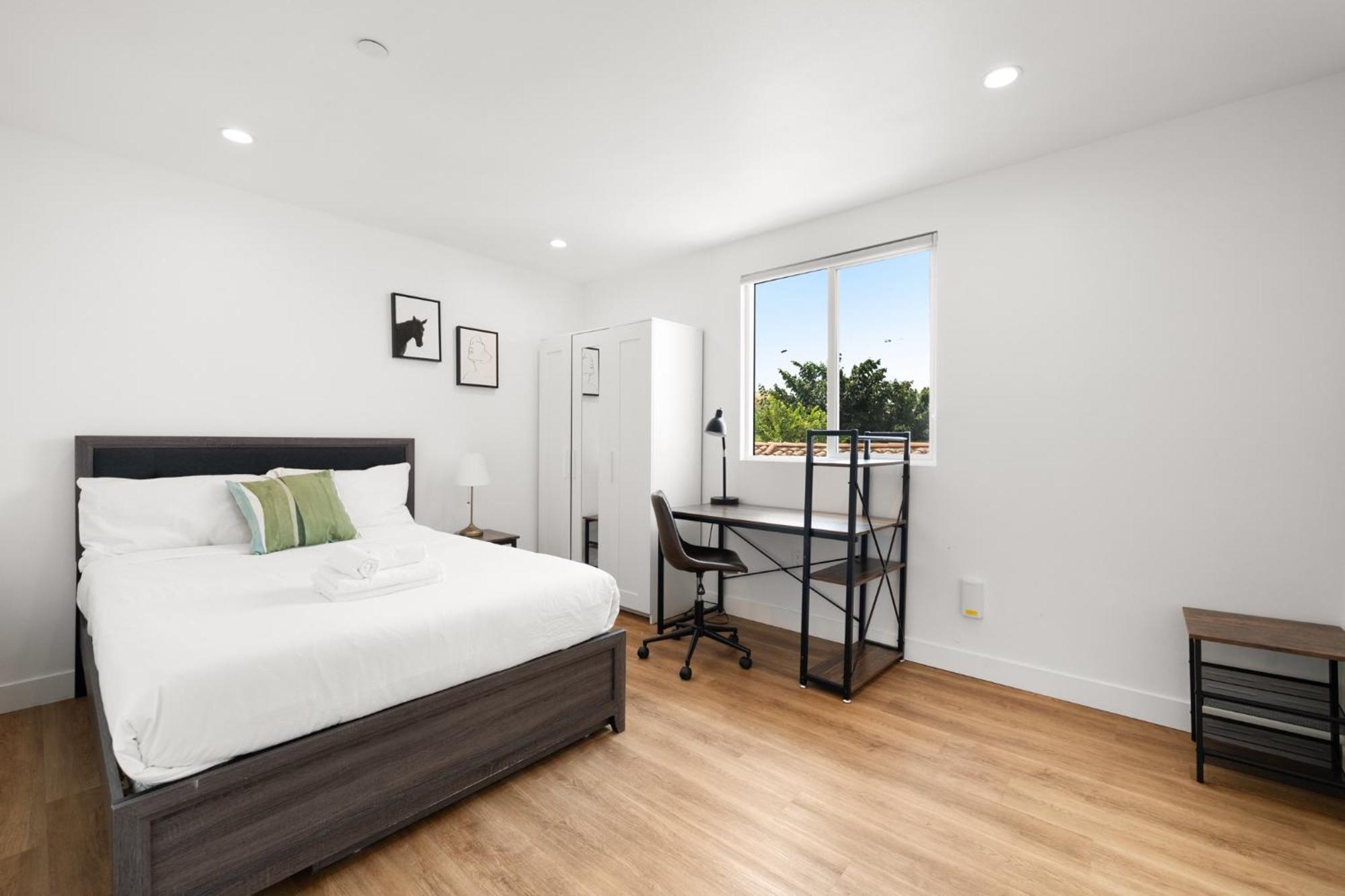 Charming Urban Retreat Near Usc In La- Private Room With Share Living Room With Kitchen Los Angeles Exterior foto