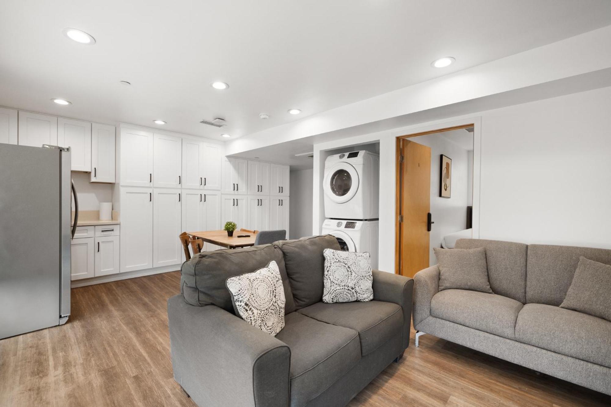 Charming Urban Retreat Near Usc In La- Private Room With Share Living Room With Kitchen Los Angeles Exterior foto