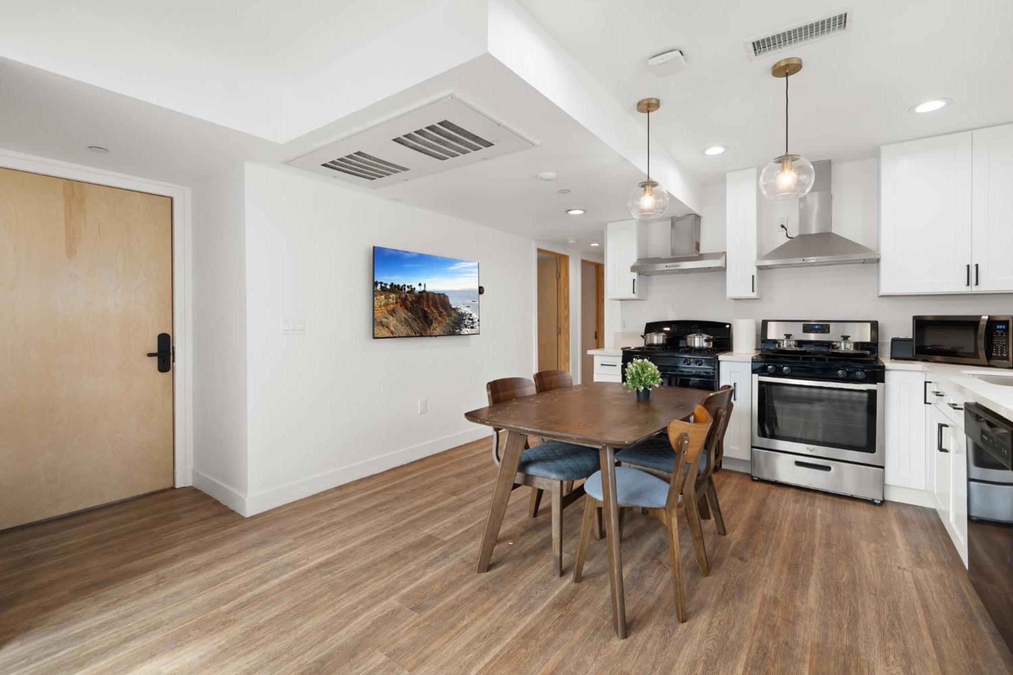 Charming Urban Retreat Near Usc In La- Private Room With Share Living Room With Kitchen Los Angeles Exterior foto