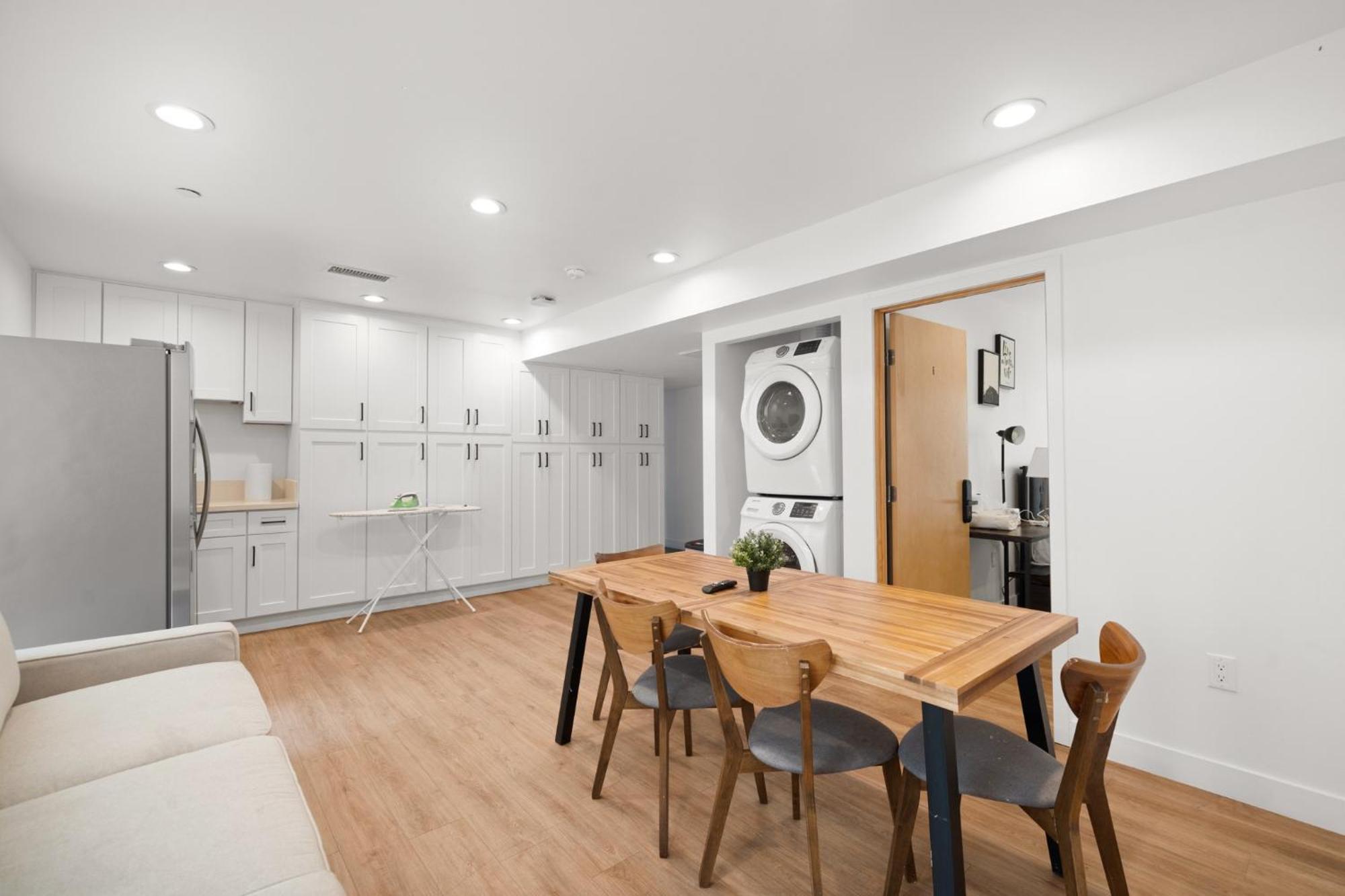 Charming Urban Retreat Near Usc In La- Private Room With Share Living Room With Kitchen Los Angeles Exterior foto